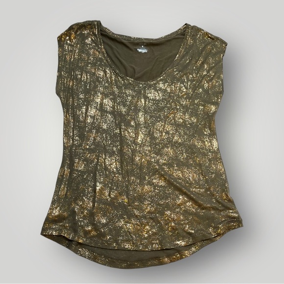 Jennifer Lopez Green Shimmery Top - Picture 9 of 13